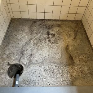 Før slibning af terrazzogulv